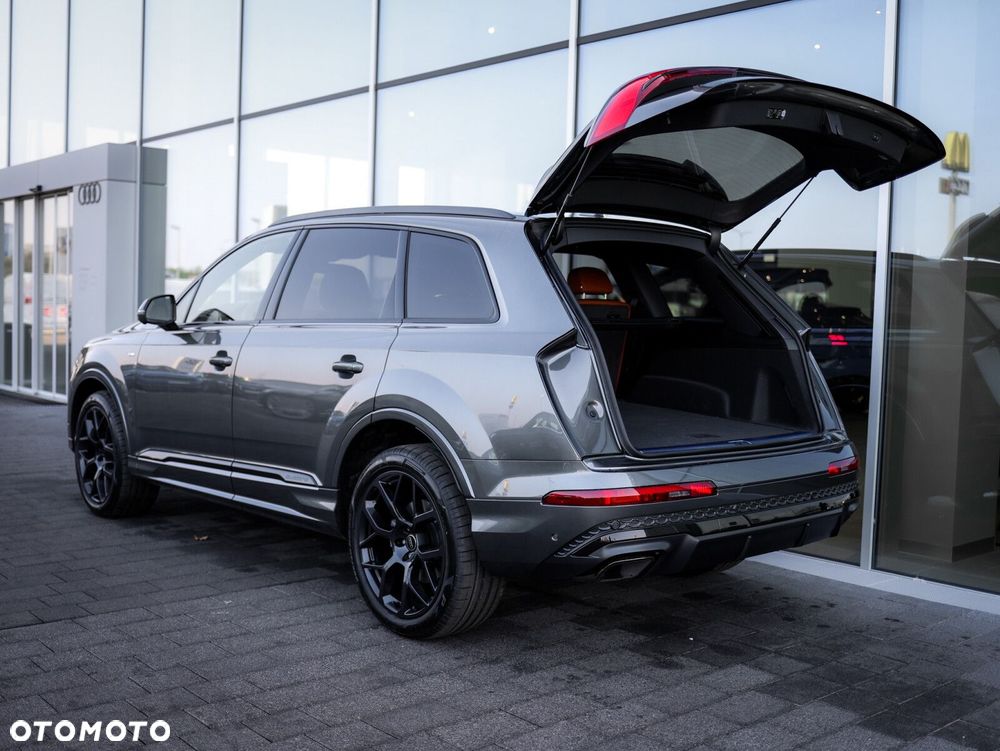 Audi Q7 - 9