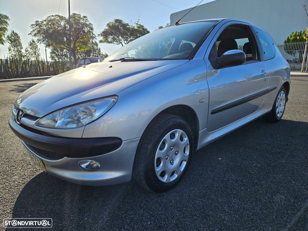 Peugeot 206 1.1 Color Line - 6