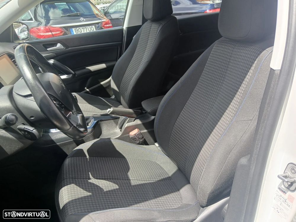 Peugeot 308 SW 1.5 BlueHDi Active - 16