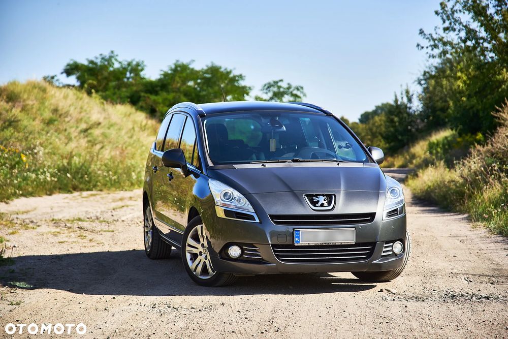 Peugeot 5008 2.0 HDi Premium + - 1