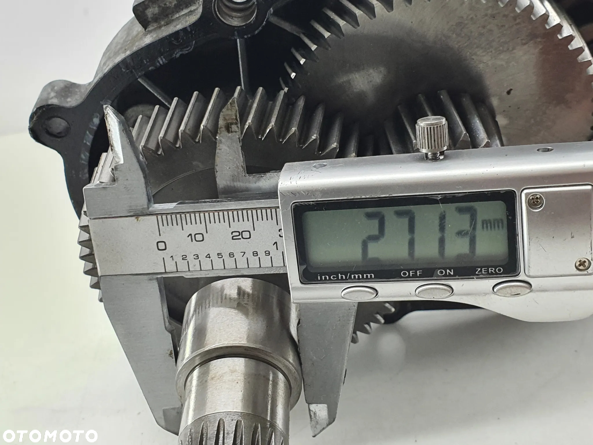 SUZUKI AN 125 SKRZYNIA PRZEKŁADNIA TRYB WALEK - 14