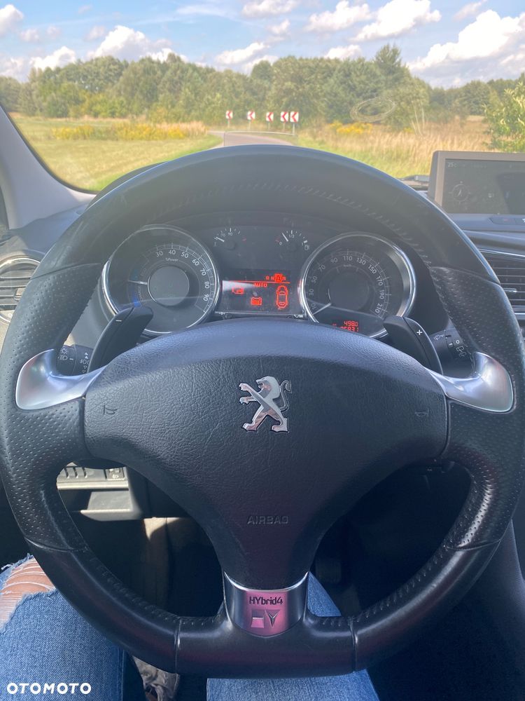 Peugeot 3008 2.0 HDi HYbrid4 - 30