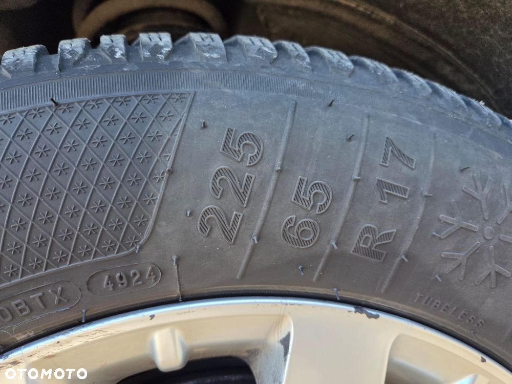 Chrysler Town & Country - 11