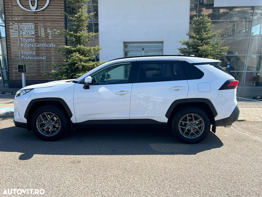 Toyota RAV4 2.0P 6MT AWD Dynamic - 8