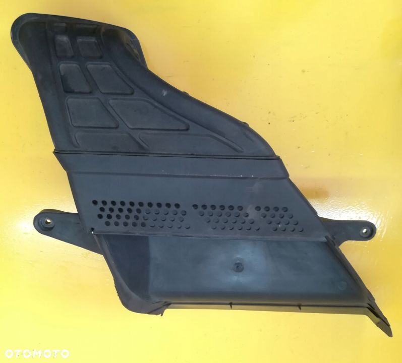 AUDI A4 B8 1.8TFSI KIEROWNICA DOLOT POWIETRZA - 4