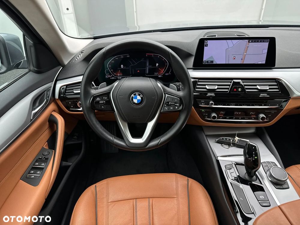 BMW Seria 5 - 18
