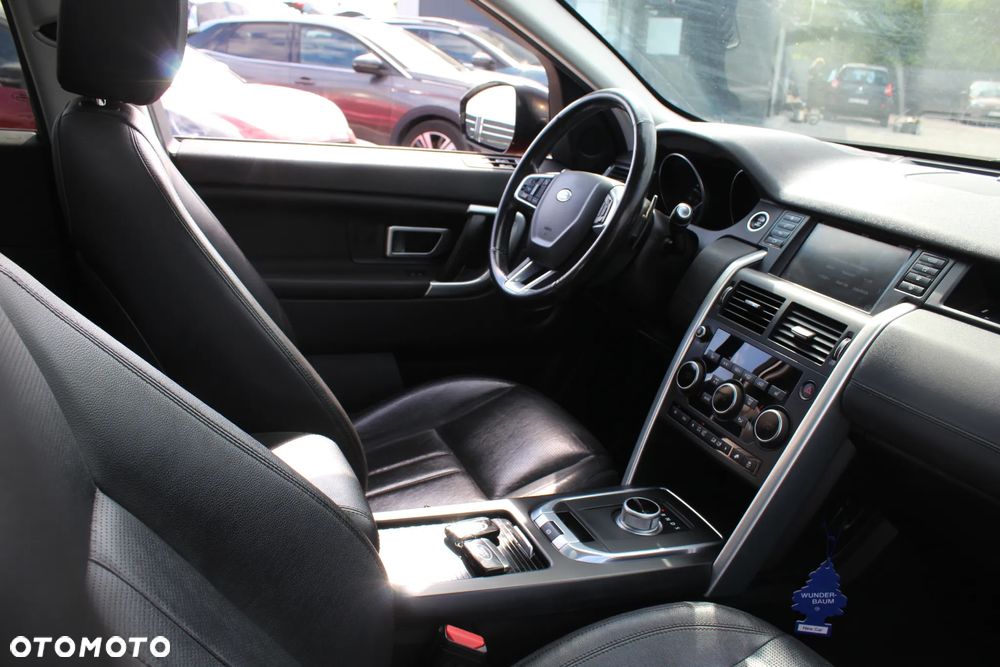 Land Rover Discovery Sport 2.0 TD4 HSE Luxury - 18