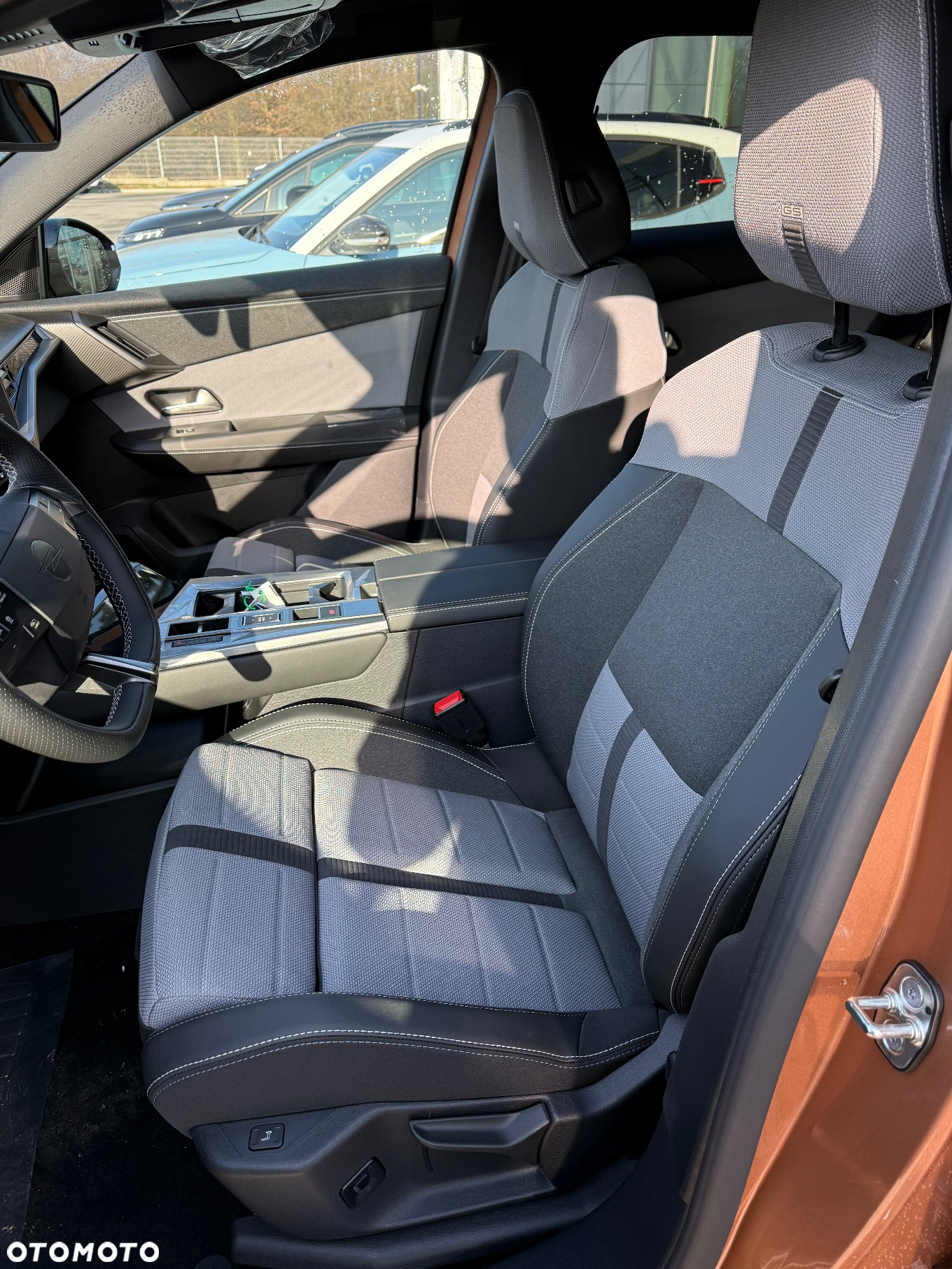 Opel Grandland 1.2 T mHEV GS S&S eDTC6 - 10