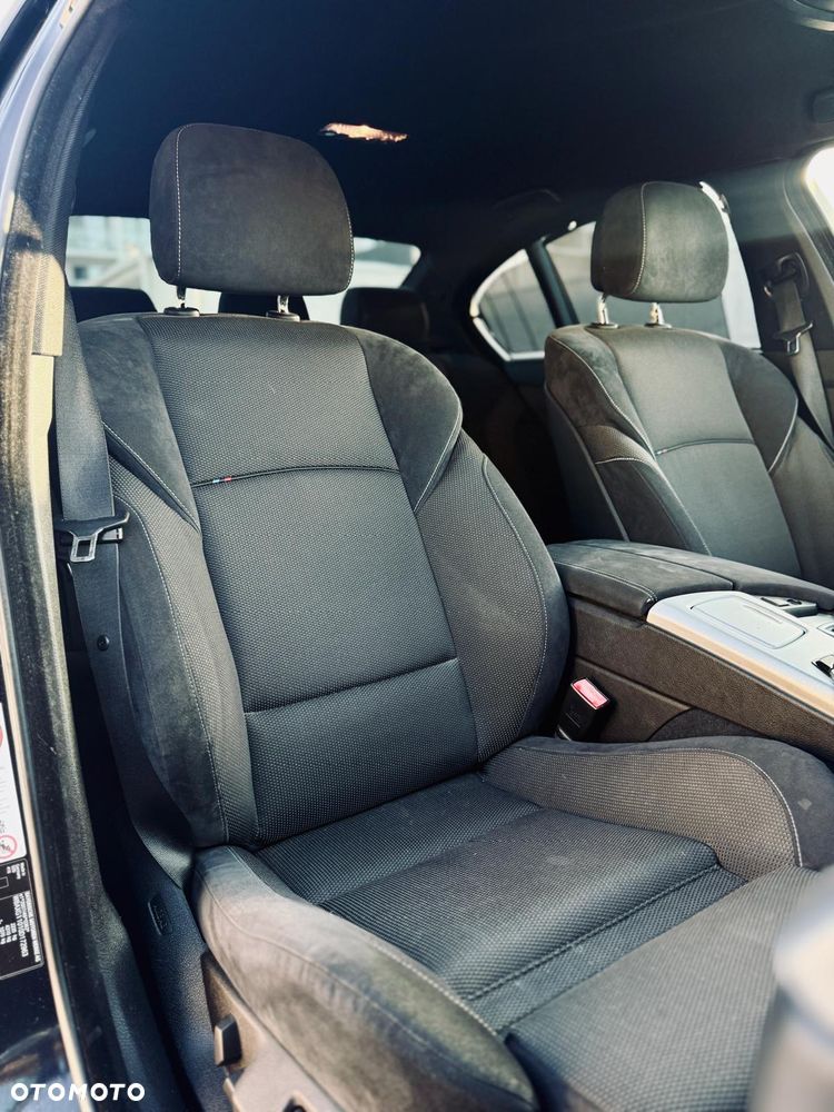 BMW Seria 5 520i Luxury Line - 14