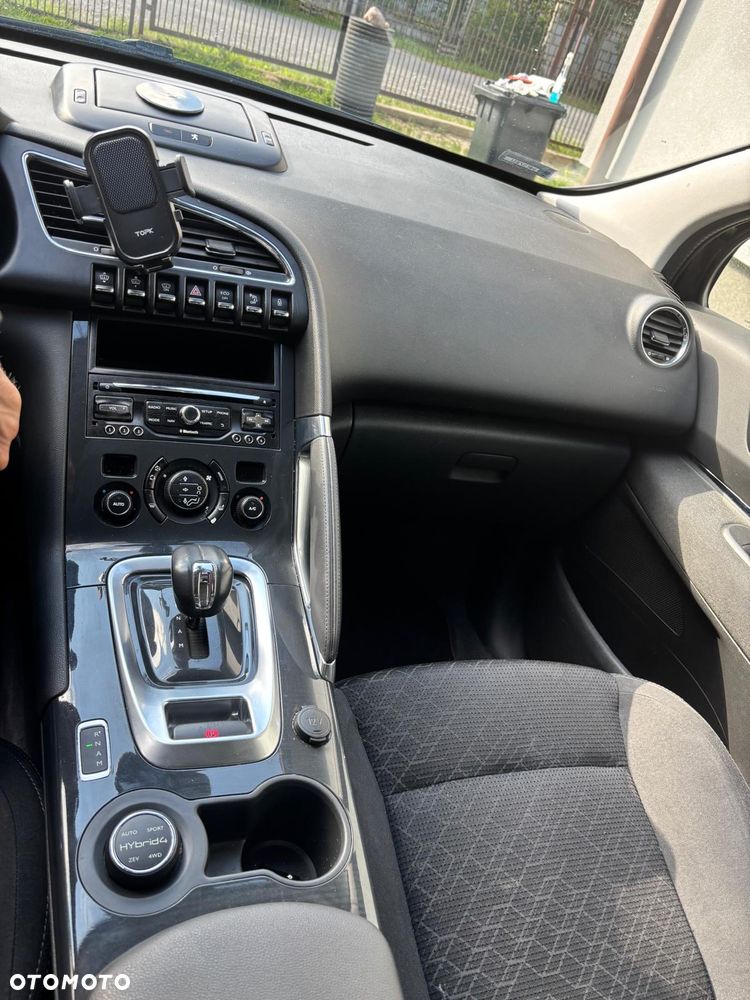 Peugeot 3008 - 11