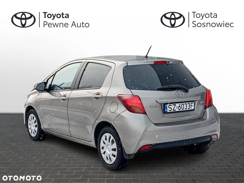 Toyota Yaris - 4