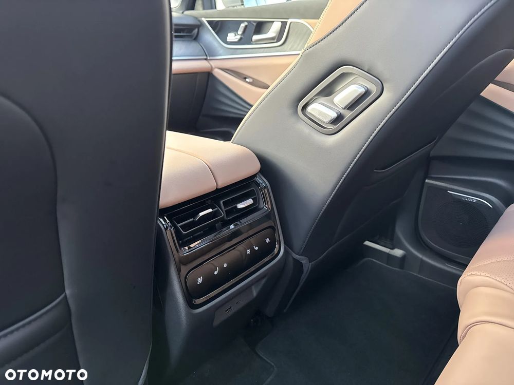 Chery Tiggo 9 - 17