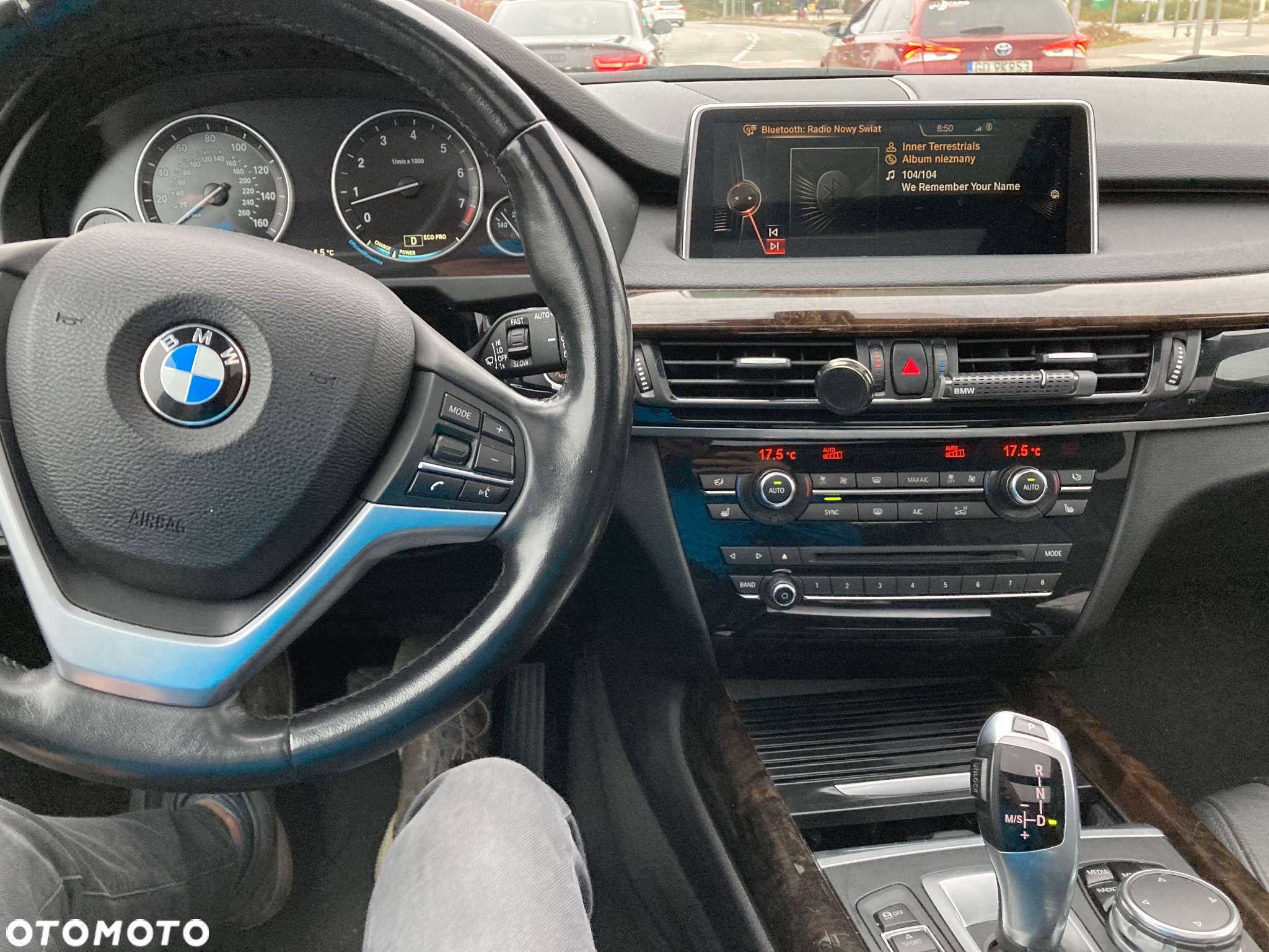 BMW X5 xDrive35i - 11
