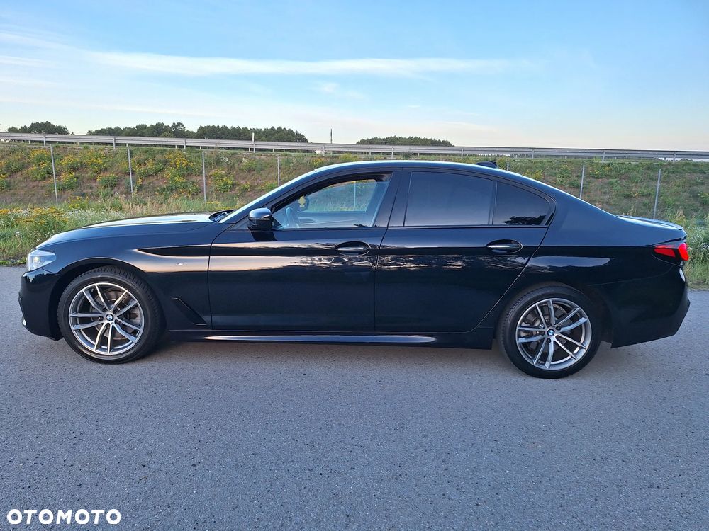 BMW Seria 5 520d M Sport Edition - 6