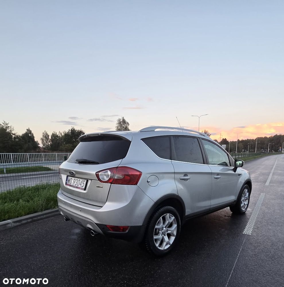 Ford Kuga - 2
