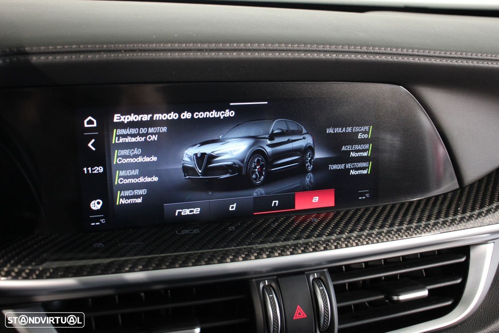 Alfa Romeo Stelvio 2.9 T Quadrifoglio AT8 Q4 - 25