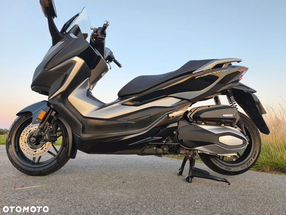 Honda NSS - 21
