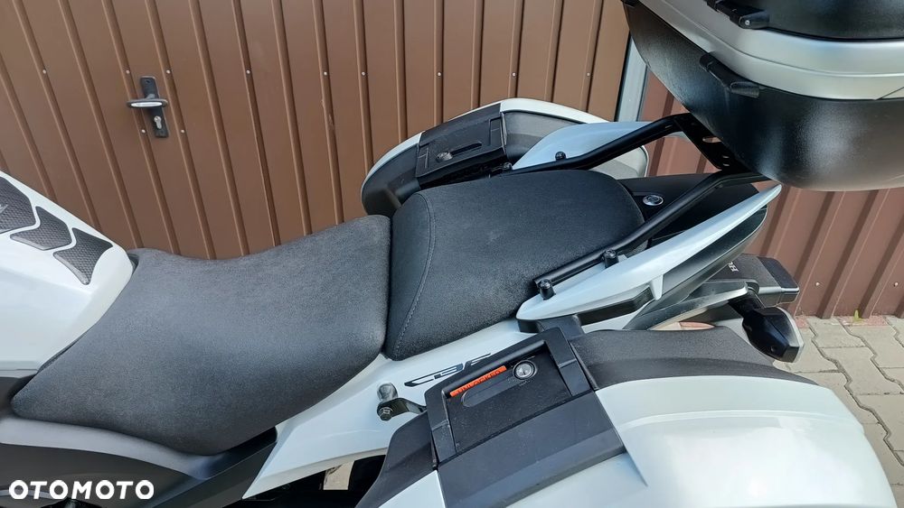 Honda CBF - 27