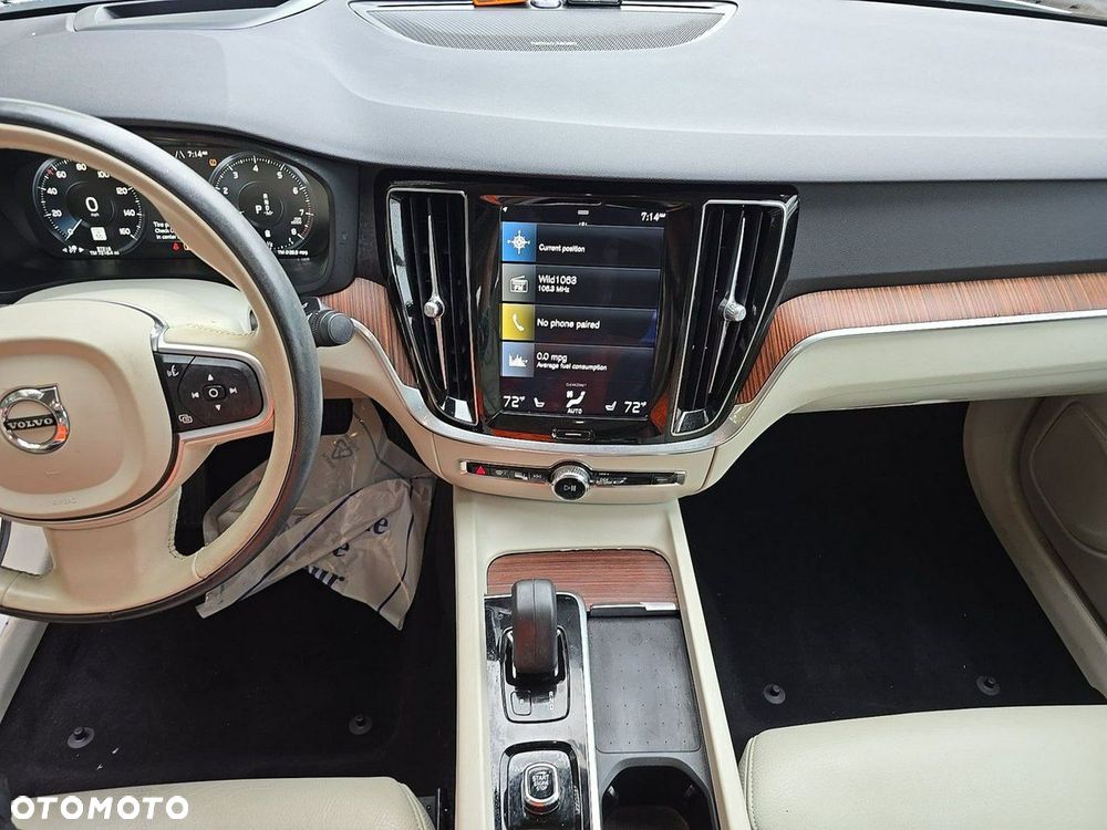 Volvo S60 B5 B AWD Inscription - 11