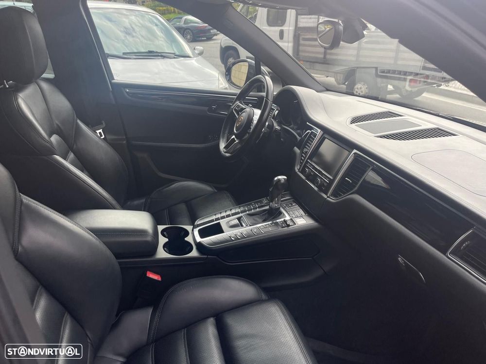 Porsche Macan S - 27