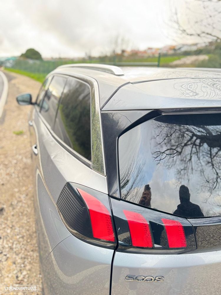 Peugeot 5008 1.5 BlueHDi Allure EAT8 - 12