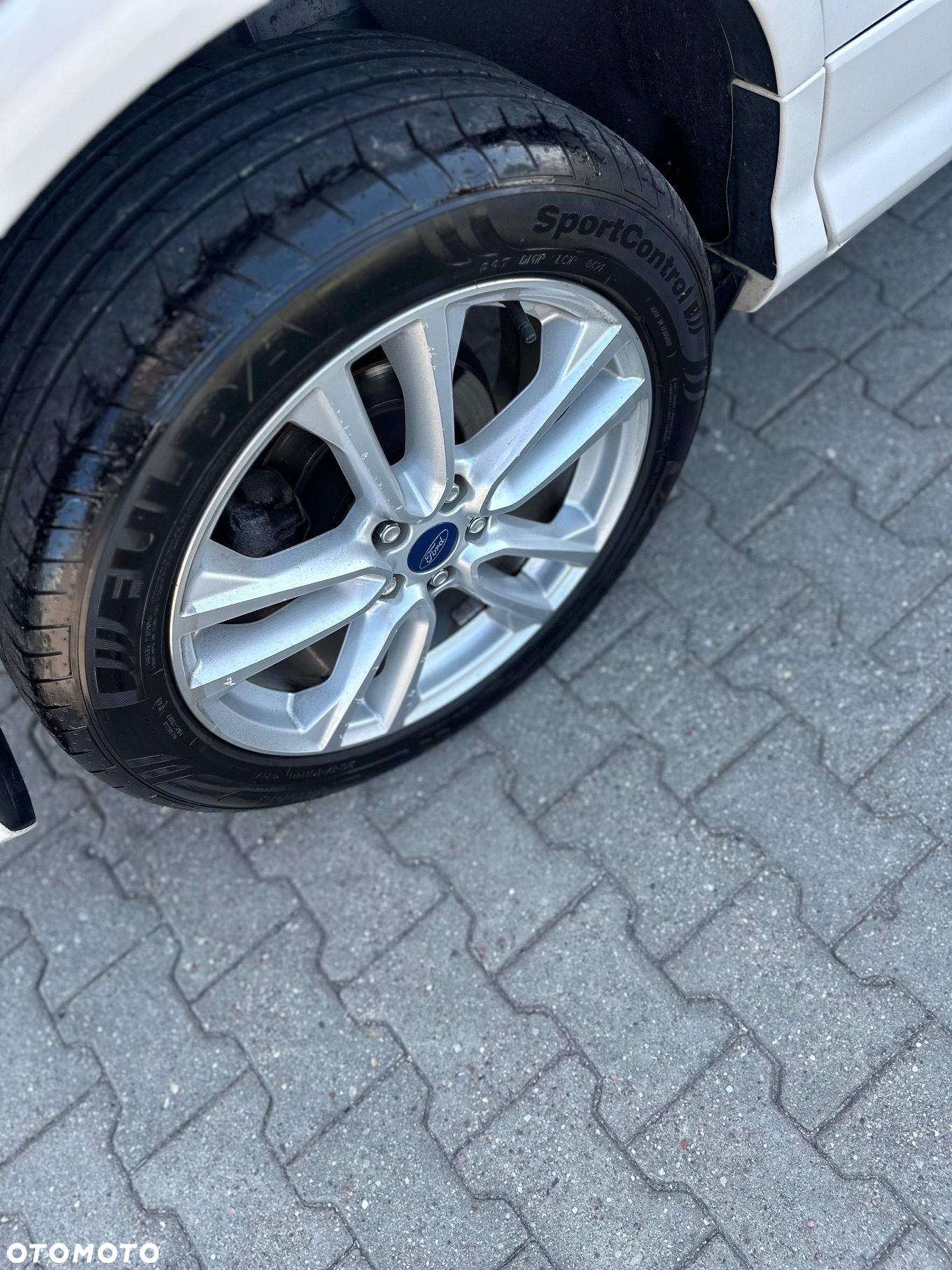 Ford Kuga 2.0 TDCi 4WD Titanium Plus - 11