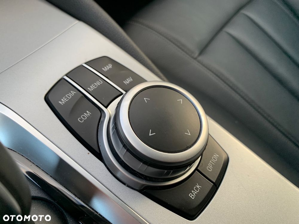BMW Seria 5 - 21