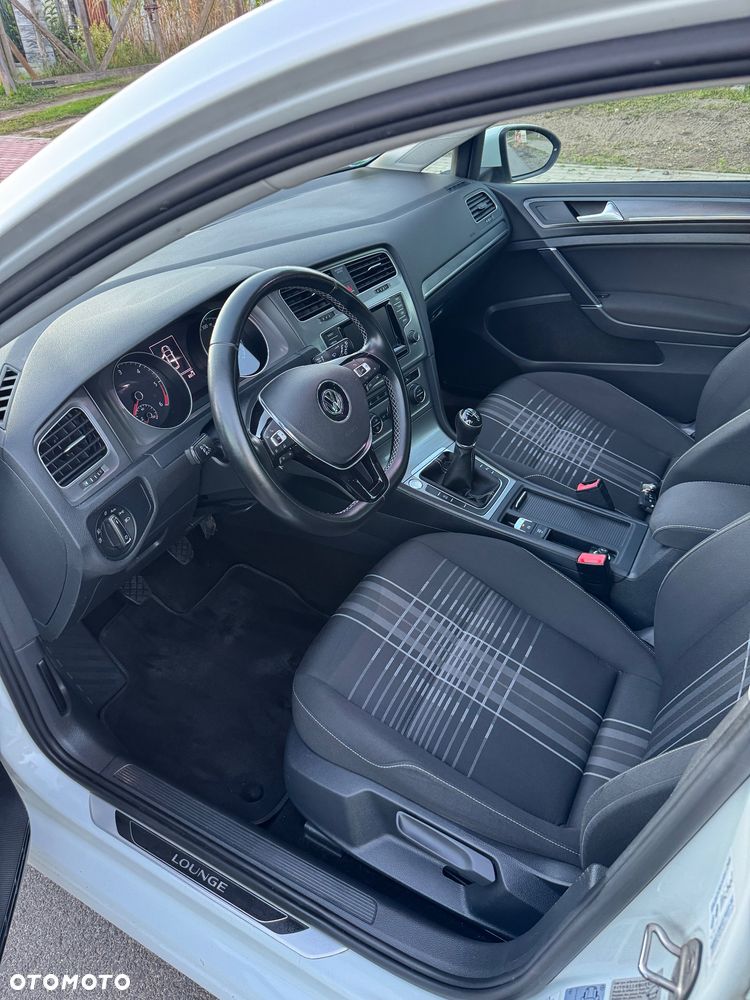 Volkswagen Golf 1.6 TDI BlueMotion Technology Lounge - 14