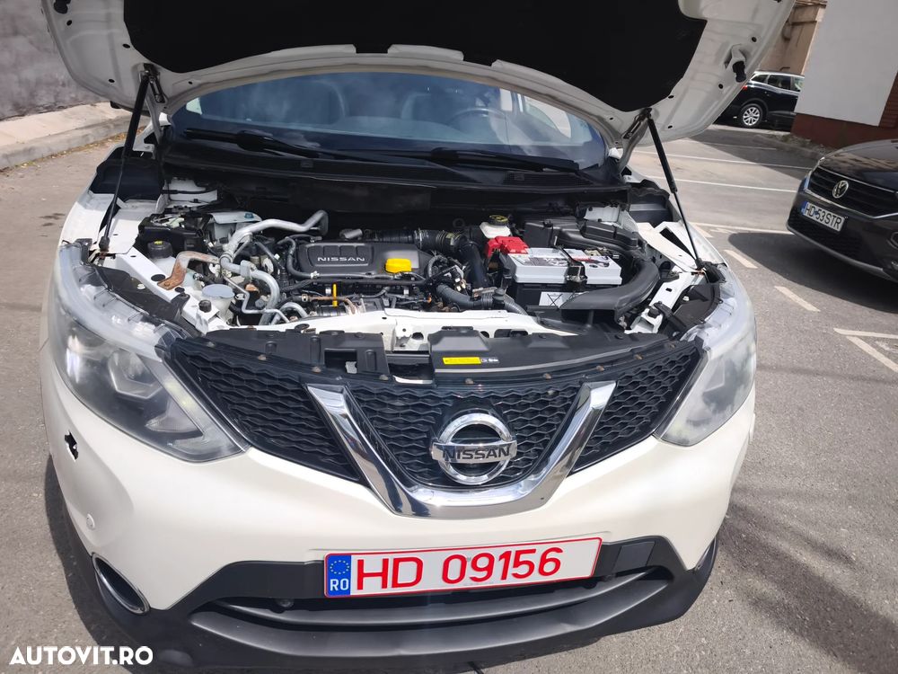 Nissan Qashqai 1.6 DCI Xtronic TEKNA+ - 10