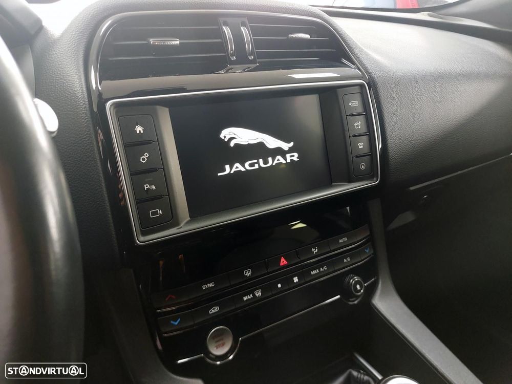 Jaguar F-Pace 2.0 i4D Prestige AWD - 20