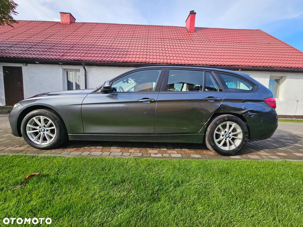 BMW Seria 3 - 36