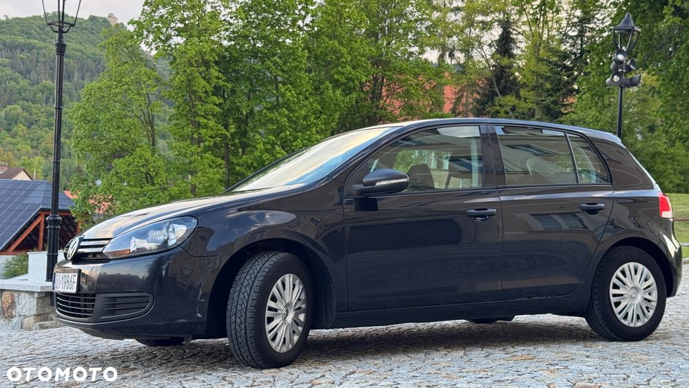 Volkswagen Golf 1.6 TDI DPF BlueMotion - 8