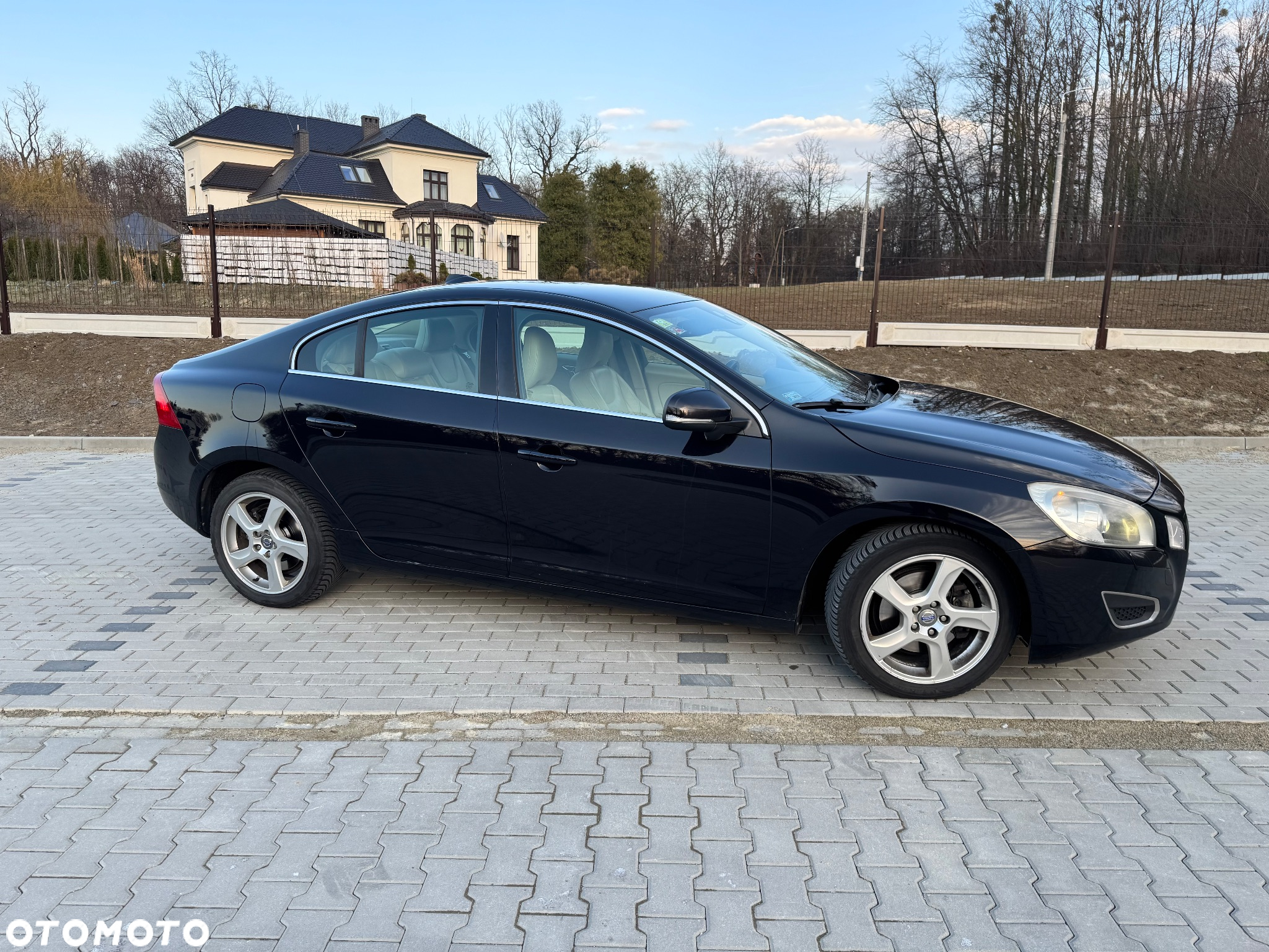 Volvo S60 D3 Summum - 3