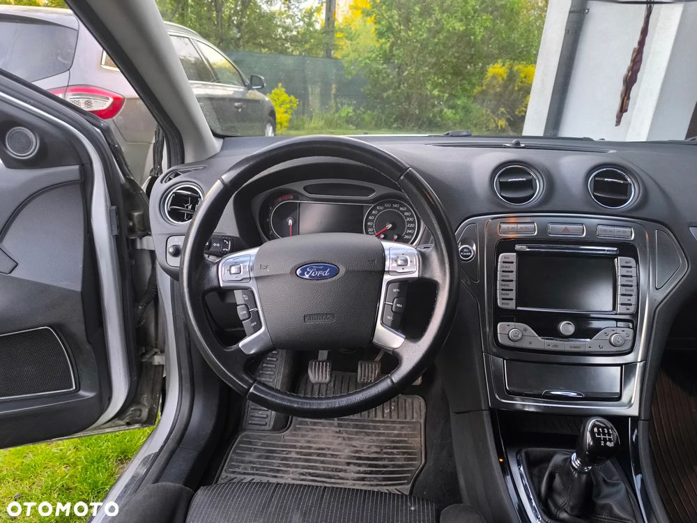 Ford Mondeo 2.0 TDCi Titanium - 13