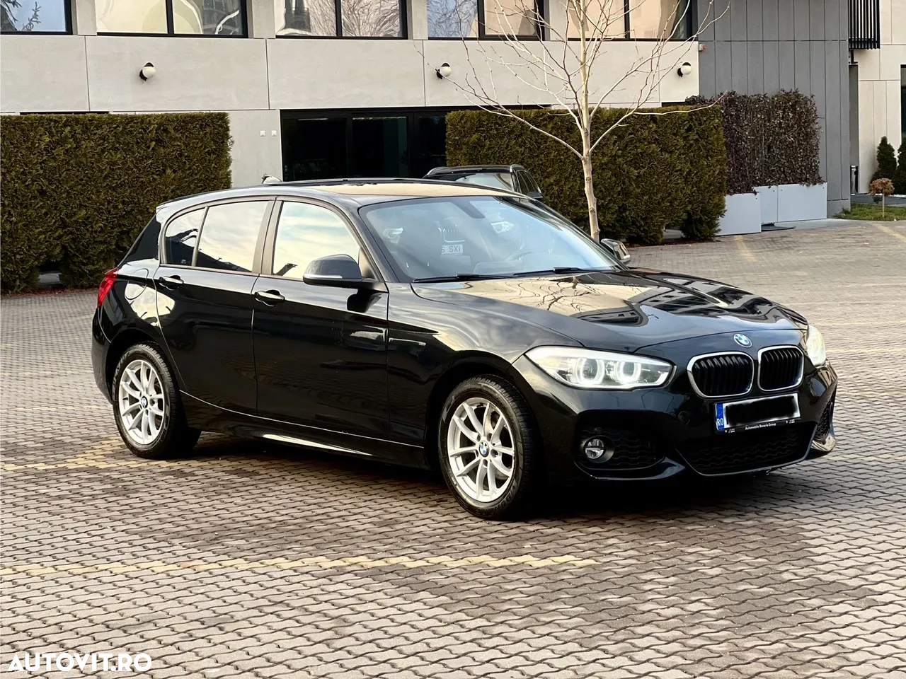 BMW Seria 1 116d EfficientDynamics Edition - 6