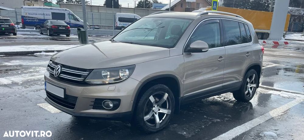 Volkswagen Tiguan 2.0 TDI DPF 4Motion DSG Life - 1