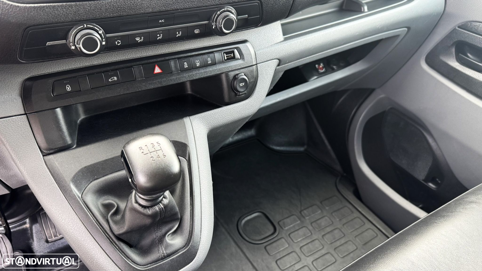 Citroën Jumpy 2.0 BlueHDi XL Confort - 15