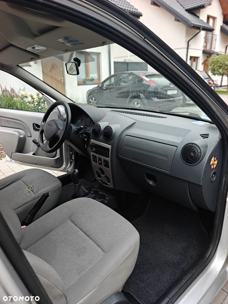 Dacia Logan 1.4 Ambiance - 13