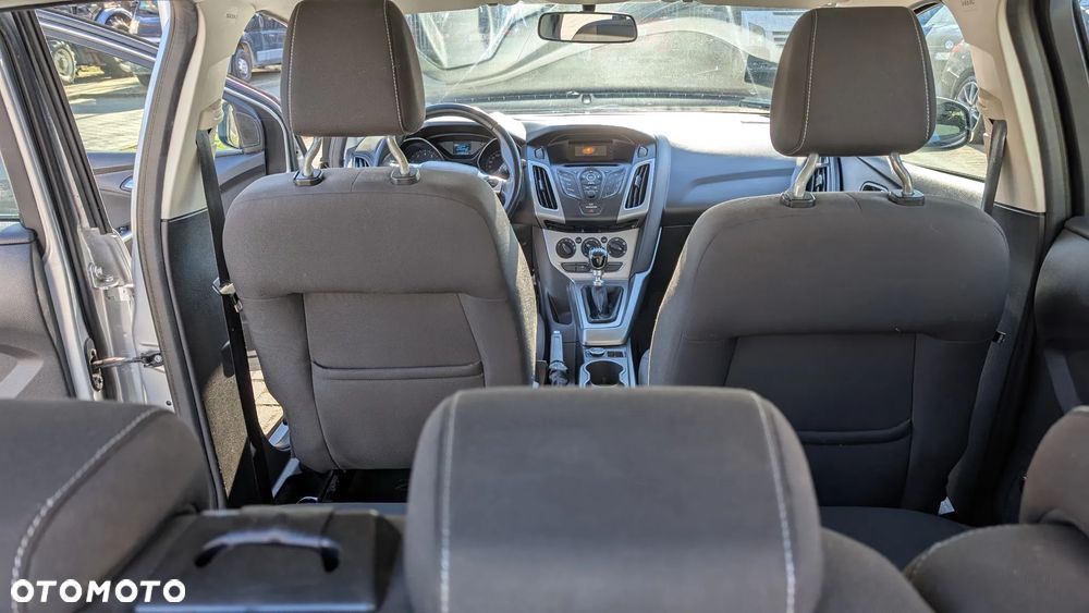 Ford Focus 1.0 EcoBoost Trend - 10