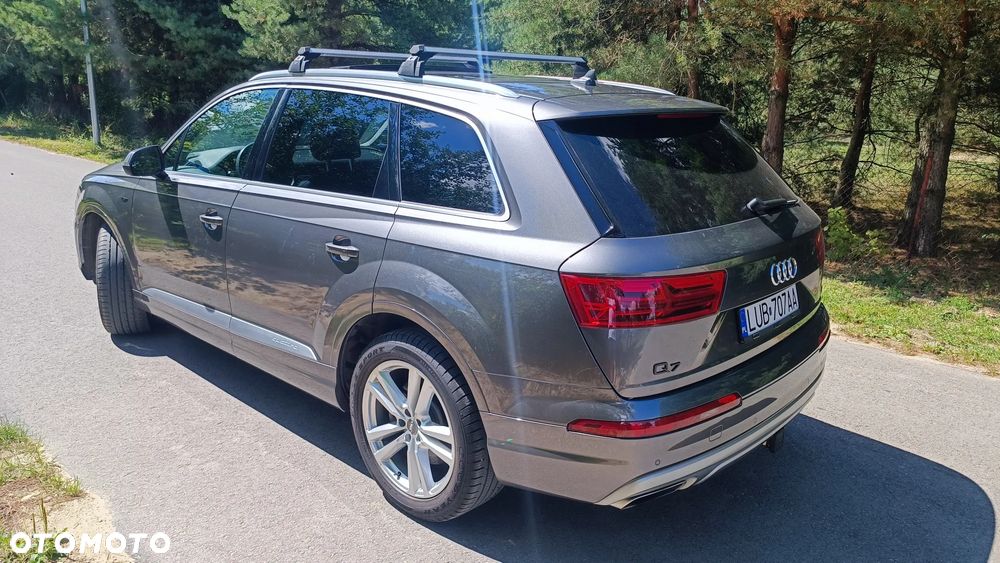 Audi Q7 - 8