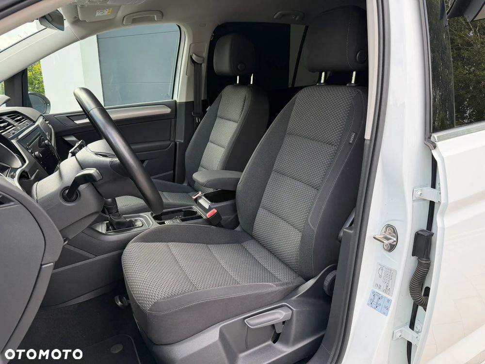 Volkswagen Touran 2.0 TDI BMT Comfortline Plus DSG - 9