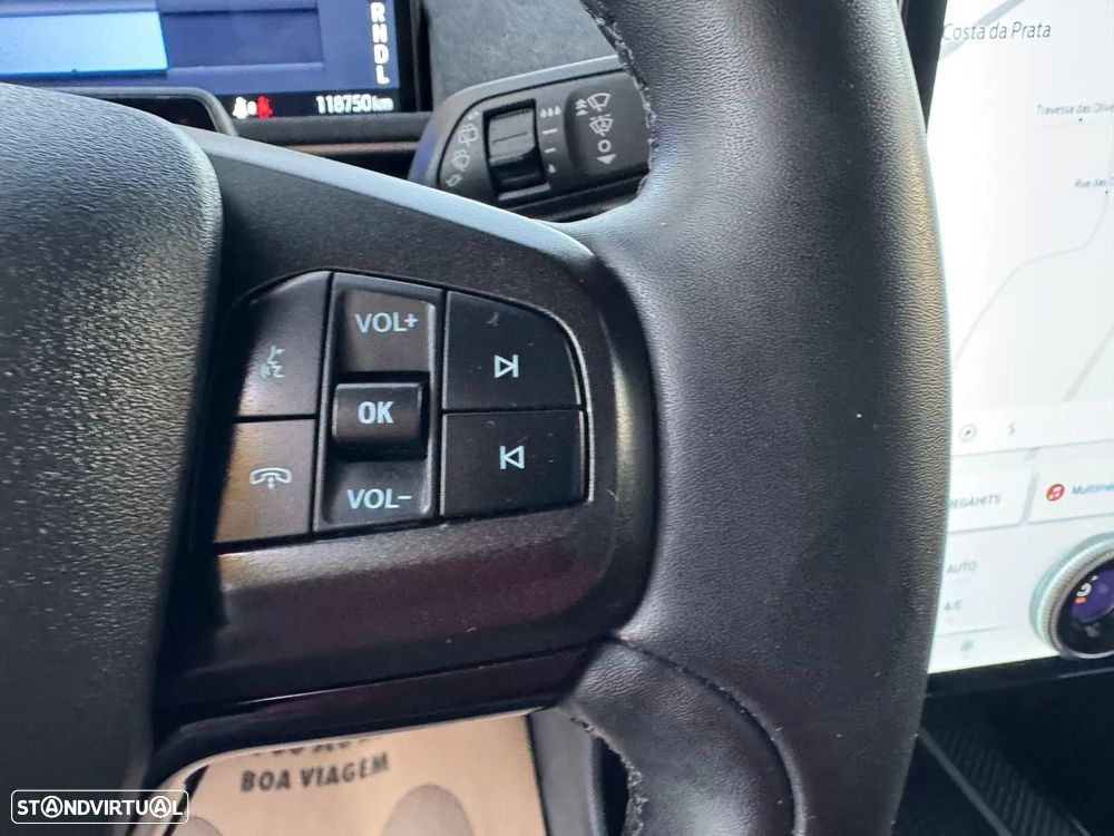 Ford Mustang Mach-E 75.7 kWh Premium AWD - 33