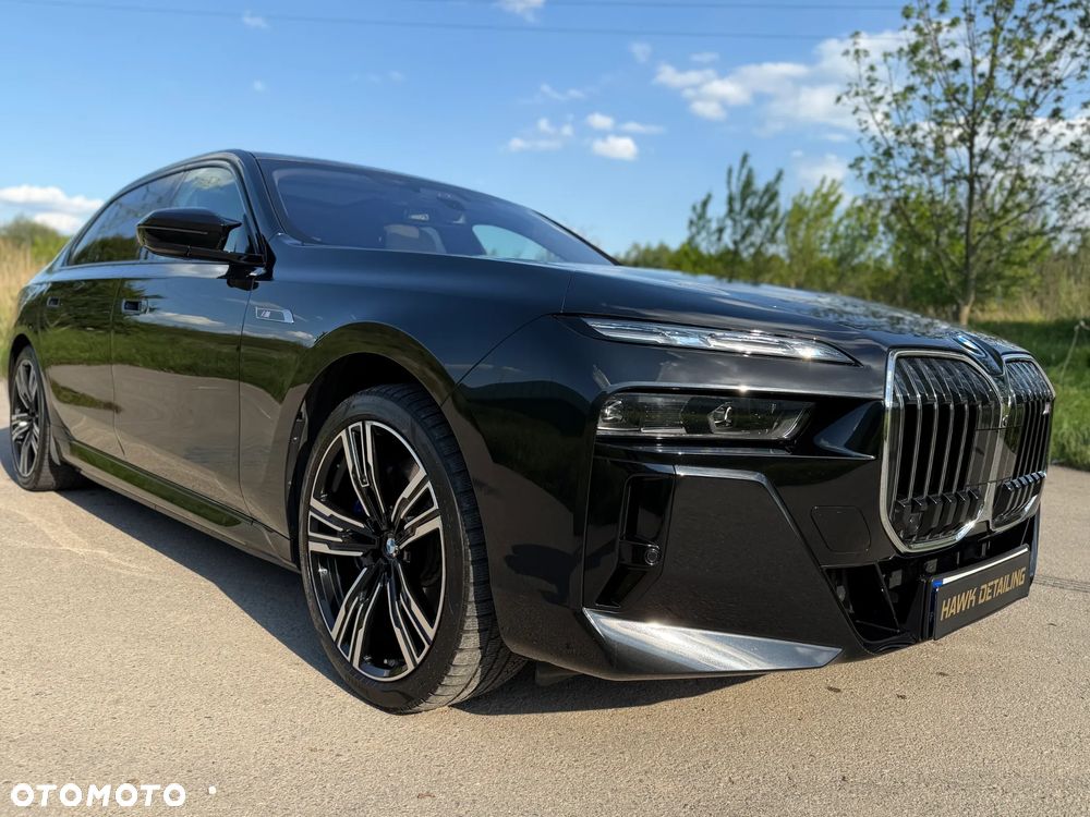 BMW Seria 7 M760e PHEV xDrive sport - 11