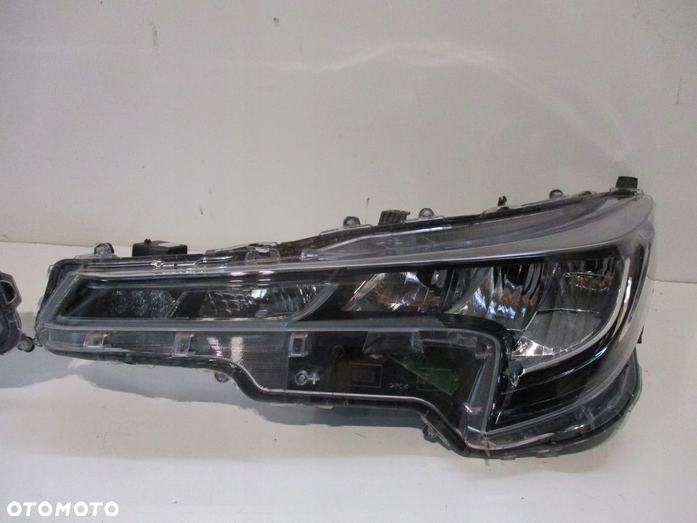 Lampa lampy FULL LED 20R TOYOTA COROLLA PRZÓD HB - 3