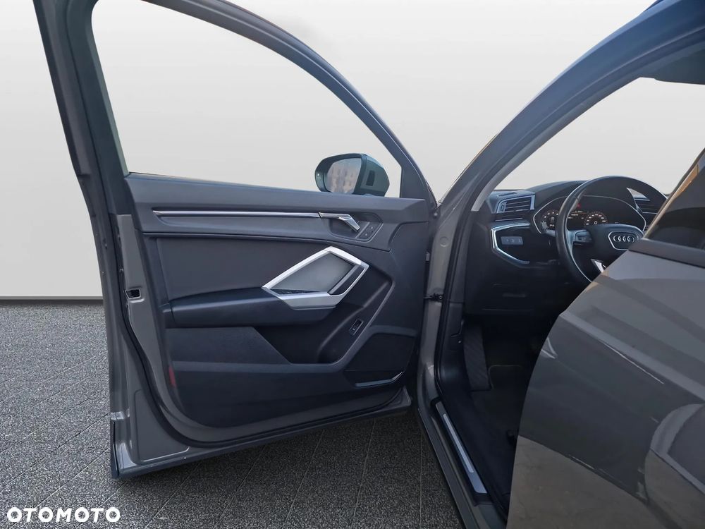 Audi Q3 35 TFSI Advanced S tronic - 10