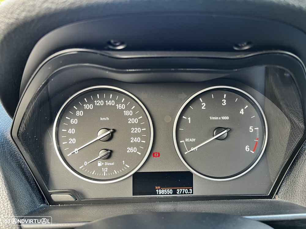 BMW 116 d EfficientDynamics - 24