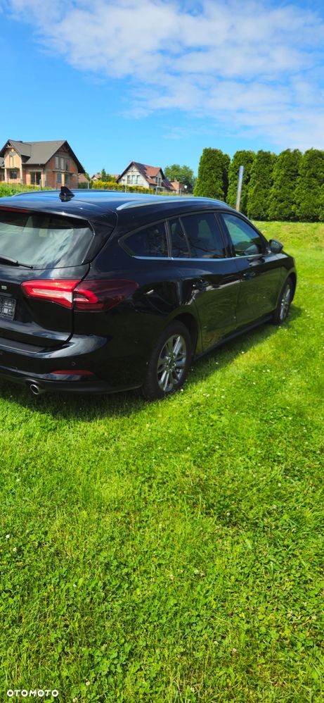 Ford Focus 1.5 EcoBlue Titanium - 4