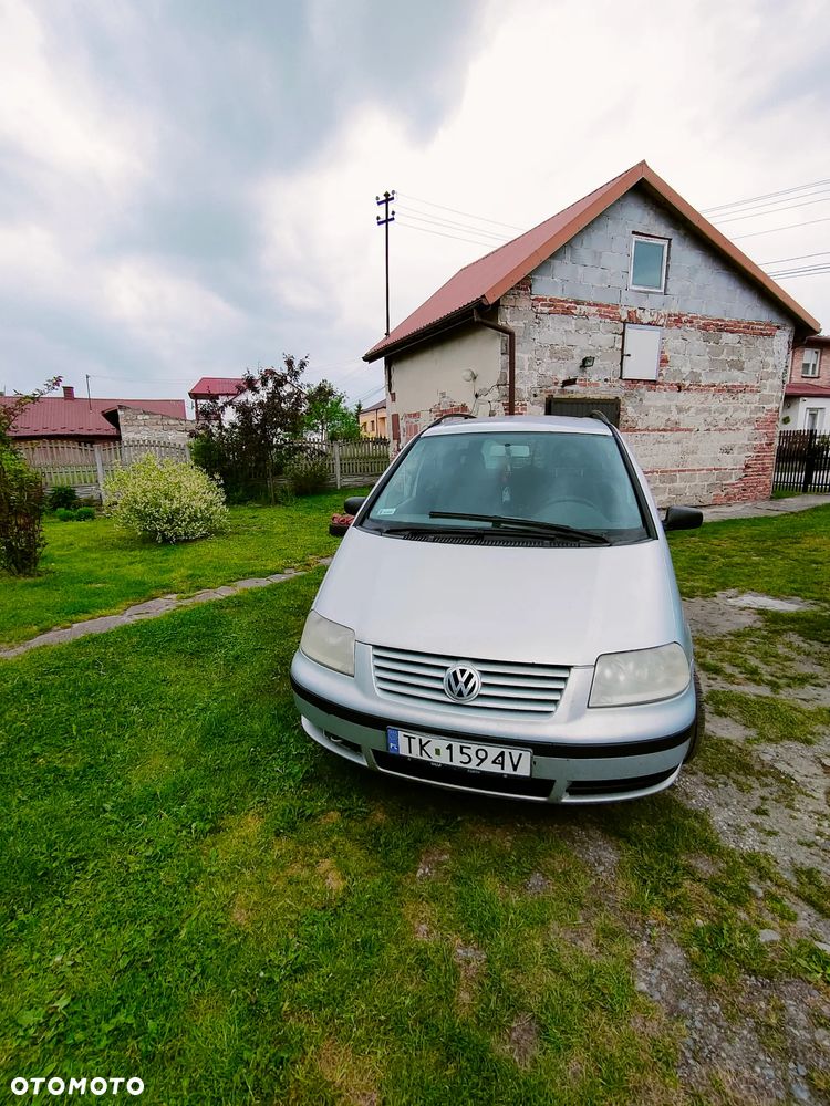 Volkswagen Sharan 2.0 Basis - 7
