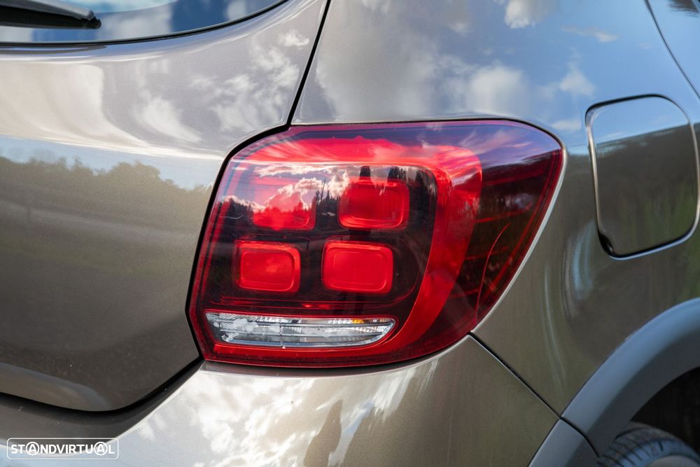 Dacia Sandero 0.9 TCe Stepway - 8