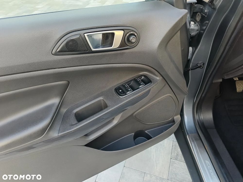 Ford EcoSport 1.0 EcoBoost TITANIUM - 9